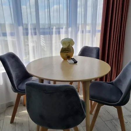 Sea View Etajul 11 Hotel apartamentowy 4*