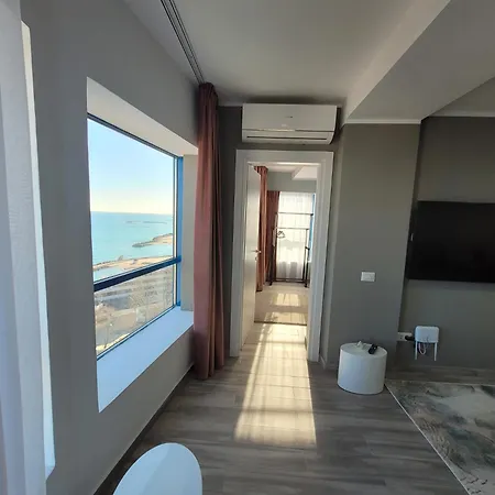 아파트호텔 Sea View Etajul 11 올림프