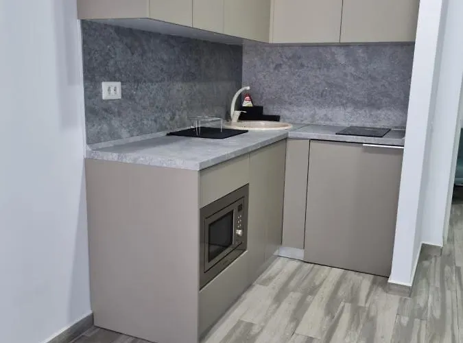 Sea View Etajul 11 Aparthotel 3*