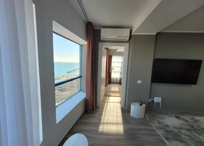 Sea View Etajul 11 3*