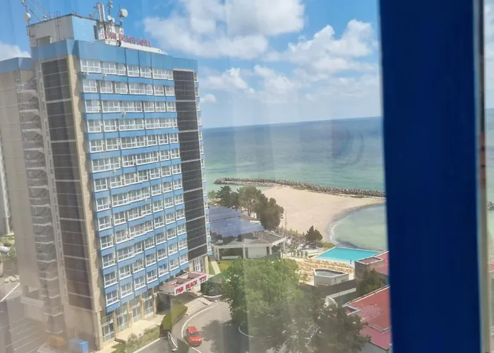 Sea View Etajul 11 Aparthotel 3*